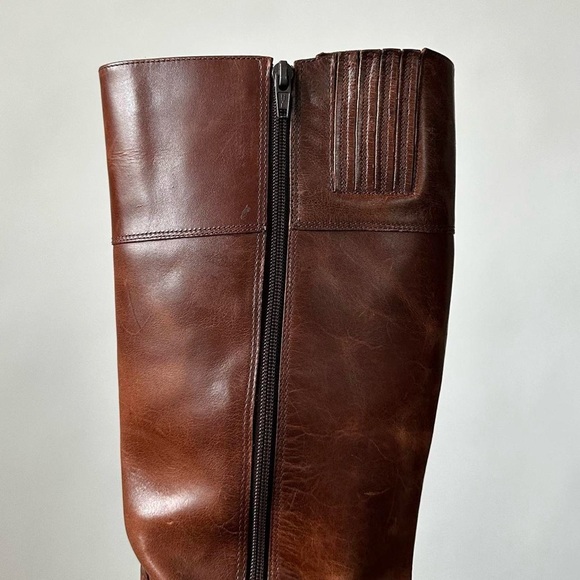 CHICEST VINTAGE BROWN LEATHER EQUESTRIAN RIDING BOOTS BRASS HEEL HARDWARE - 8.5 - Picture 7 of 10